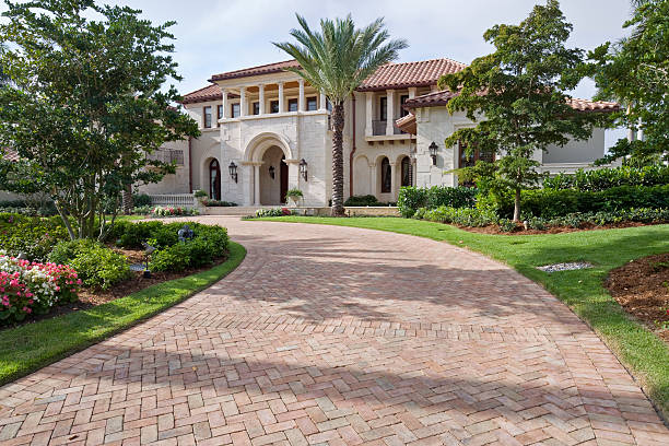 Channel Lake, IL Driveway Pavers Company